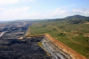 Upper Hunter Valley coal mine 590px Credit Greenpeace-Murphy