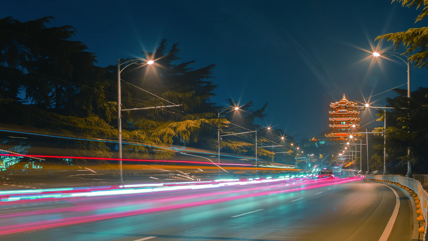 What is the most efficient light for the streets?